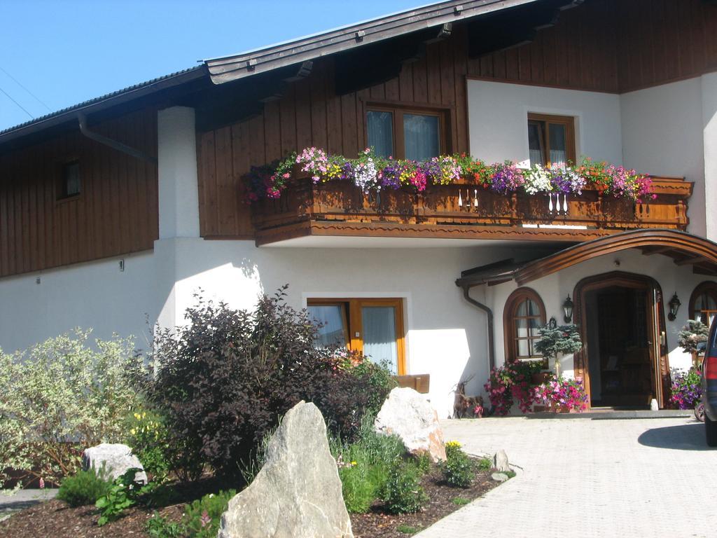 Pension Hanslhof Kaprun Exterior photo